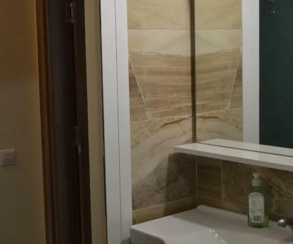 Aquamarine Apartment